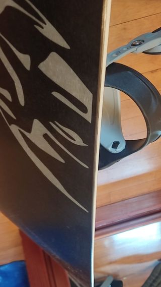 Equipo tabla snowboard