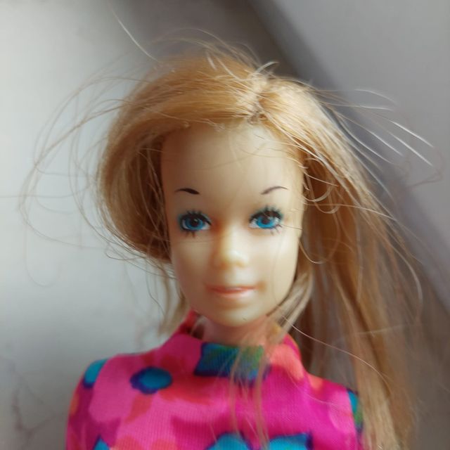 Barbie FRANCIE '60 nuda +VESTITO+SOPRABITO+SCARPE