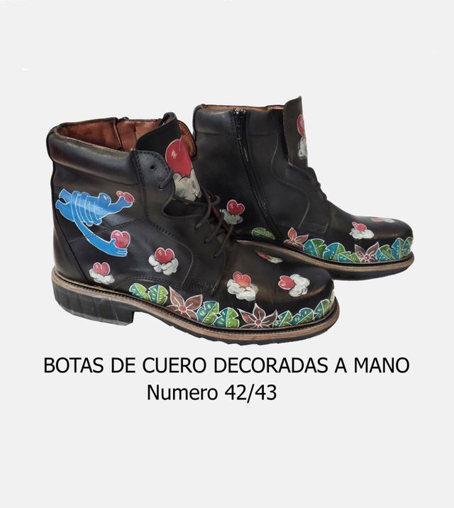 STIVALI DA UOMO, STIVALI IN PELLE, STIVALI VERNICIATI.