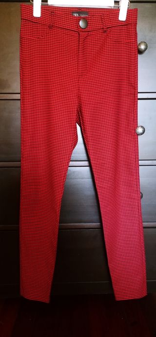 Pantalón cuadros de Zara