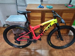 Trek Supercaliber 2023