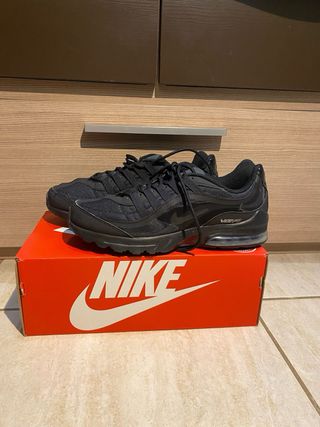 nike vgr negras de segunda mano por 40 EUR en Urbanizacion Tabaiba en  WALLAPOP