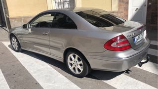 Mercedes-Benz  CLK 2002
