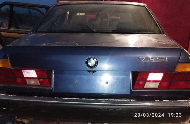 Carrocería bmw serie 7 e 32