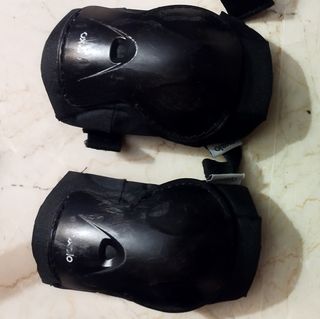 JUEGO DE PATINES CON ACCESORIOS