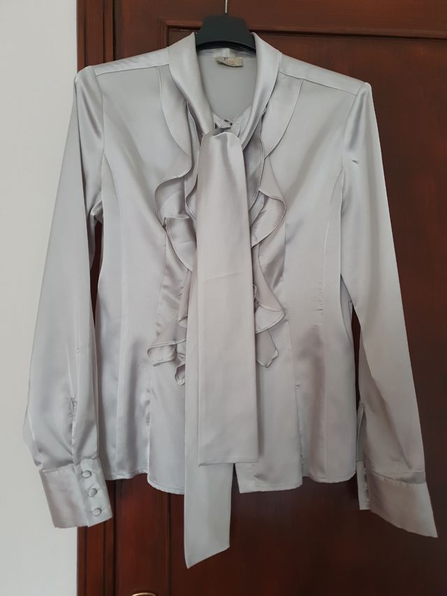 Camicia elegante donna con volant