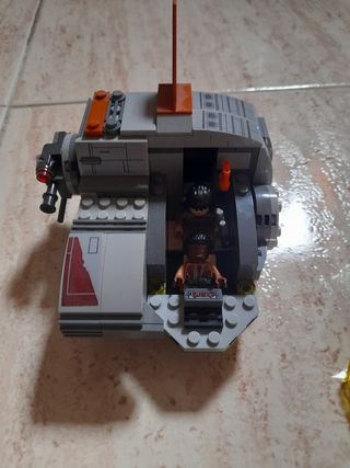 Lego nave 75176