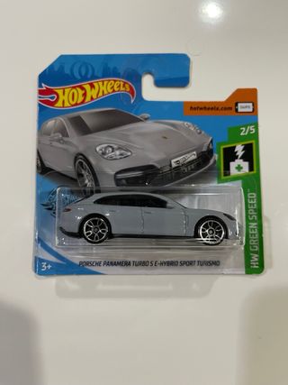 PORSCHE PANAMERA TURBO S SPORT TURISMO Hot Wheels