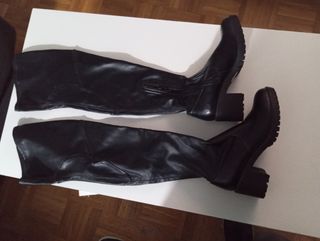 Botas altas talla 39