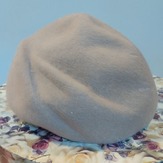 Sombrero sra hecho a mano. Años '50.