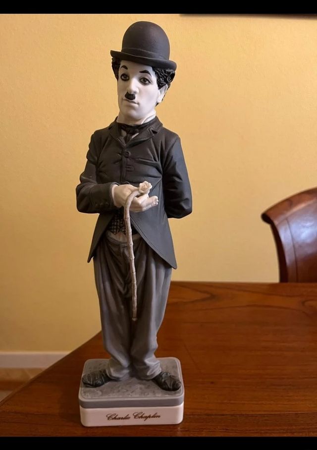 ALGORA LOTE 4 FIGURAS PORCELANA