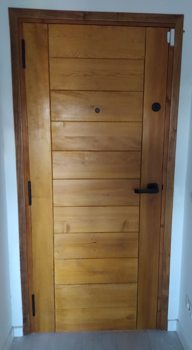 Puerta de entrada, para exterior