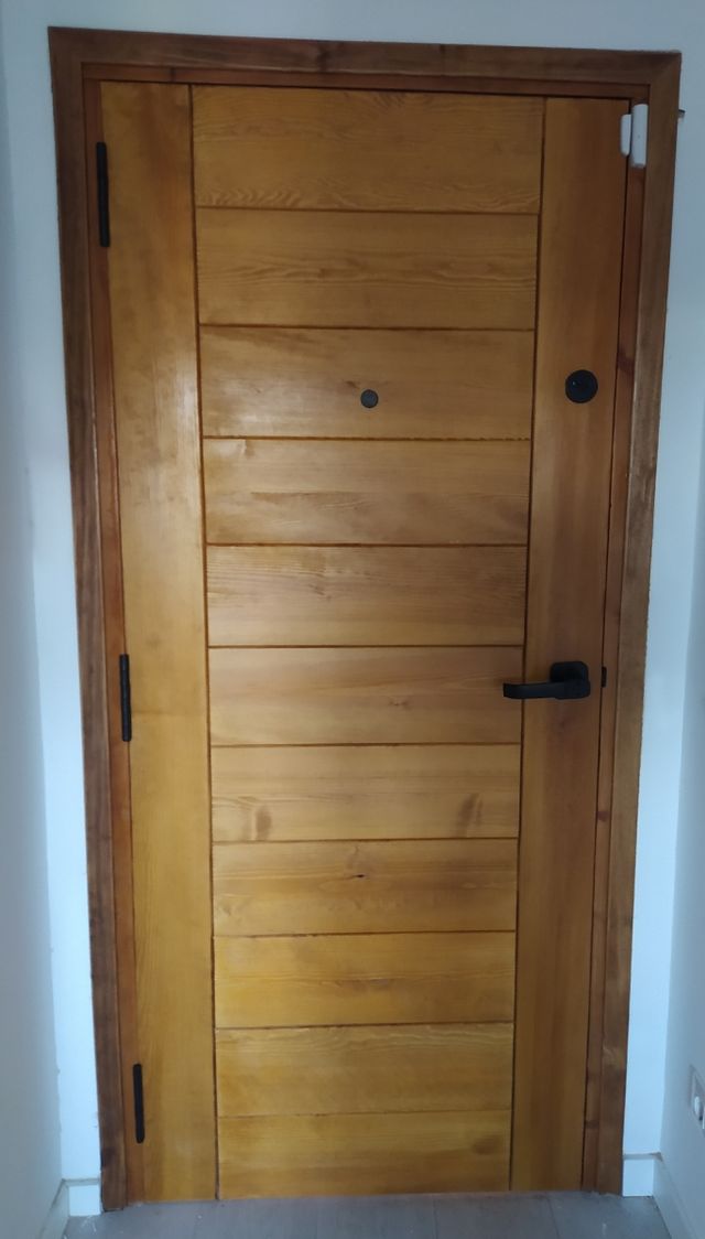 Puerta de entrada, para exterior