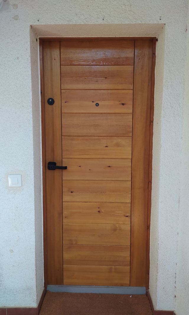 Puerta de entrada, para exterior