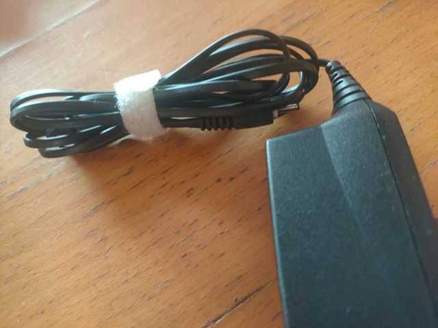 Caricatore originale Nokia AC-8E 