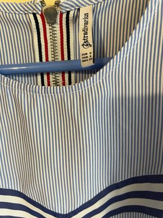Camisa azul de rayas
