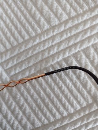 Lote de 4 gafas mujer, y funda de gafas