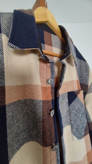 SE VENDE camisa cuadros