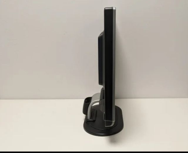 Monitor ACER LCD 17"