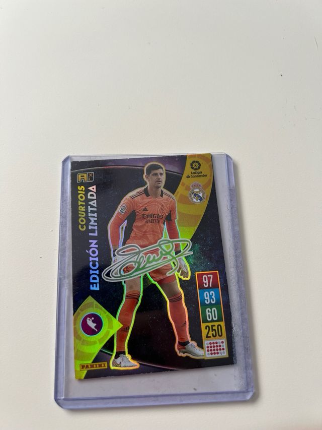 Cromo de courtois firmado 20 21