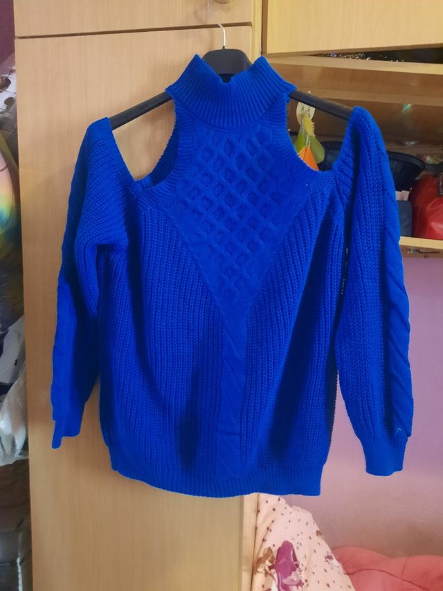 Jersey Azul hombros fuera talla S = 8€
