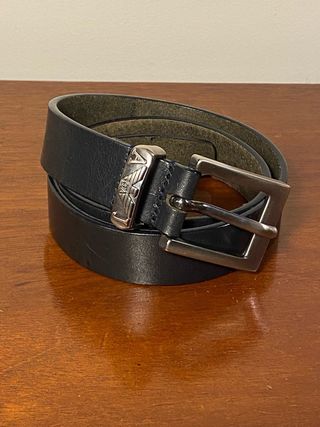 Cinturón de mujer. Armani