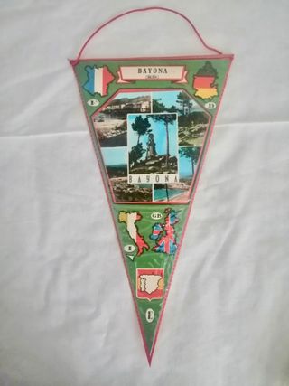 Banderín vintage Bayona.