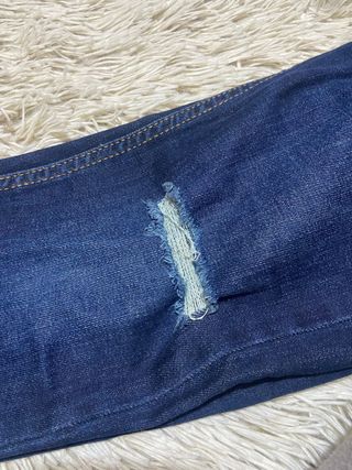 Pantalón vaquero Bershka talla 34