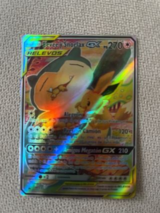 Carta Pokemon Eevee y Snorlax GX
