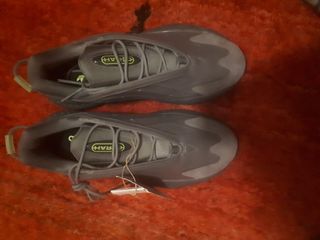 Zapatillas Adidas Ozrah originales