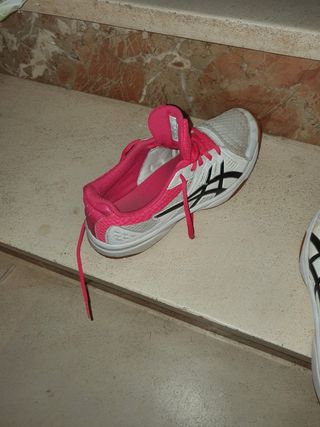 Zapatillas de voleibol asics 39