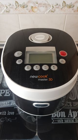 Robot de cocina newcook master 3D