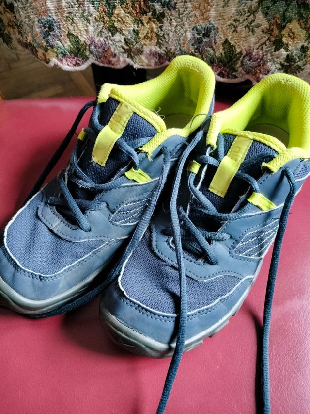 Scarpa trekking/montagna tg 37 Quechua