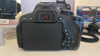 Canon EOS 650D + 50mm + 18-55mm IS II y filtros