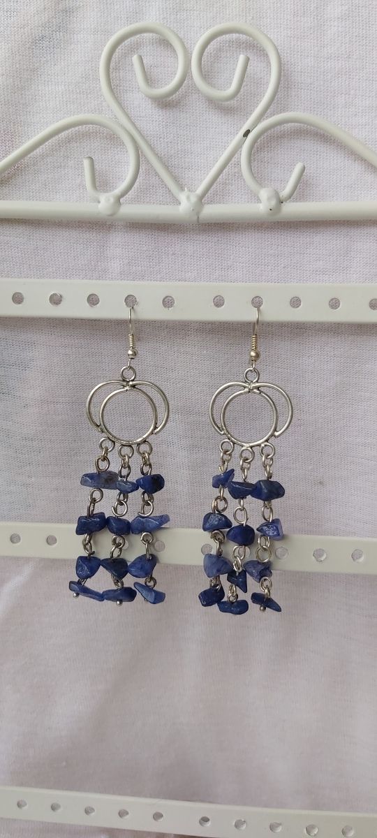 Orecchini con pietre dure di agata blu