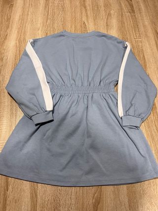 Vestido niña. Sport. Zara.