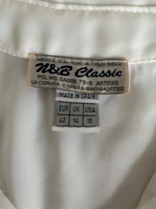 Camisa volantes Zara