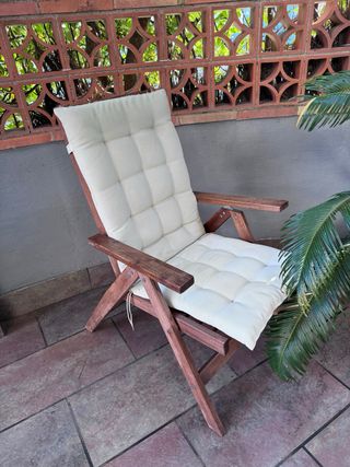 SILLAS ABATIBLES  2 unid. EXT. MADERA Y colchoneta