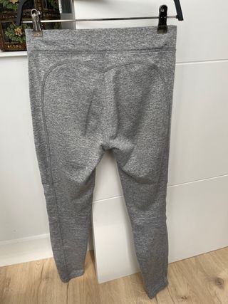 Mallas grises deporte gimnasio gym yoga