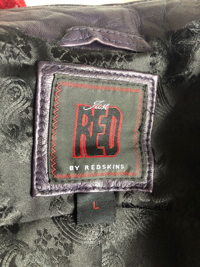 Cazadora cuero morado oscuro