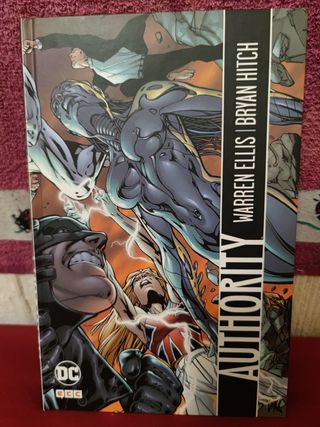 Stormwatch Authority Completo ECC Comic