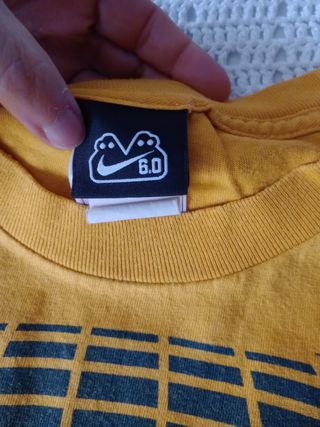 CAMISETA NIKE VINTAGE