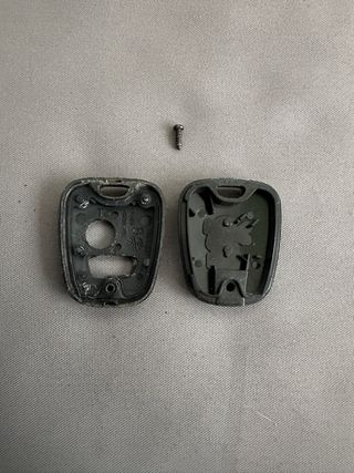 Llave Peugeot (leer)