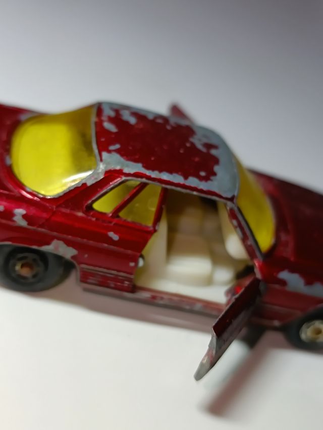 *MERCEDES BENZ 350 SL 1/64 GUISVAL