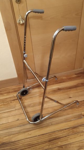 Andador / tacatá cómo muevo,segunda rebaja.