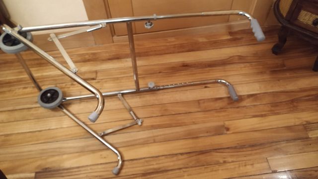 Andador / tacatá cómo muevo,segunda rebaja.