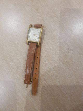 Antiguo reloj de pulsera de mujer voga A.