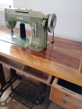 Maquina de coser Sigma