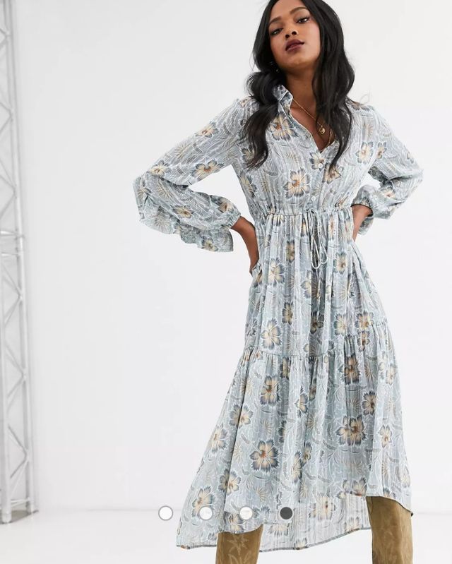 💐Vestido brillo volantes M