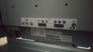 2 televisores Philips